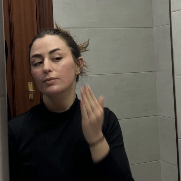 gif 22.gif__PID:f5df2c3f-985c-401f-aa92-227be1b5f42d